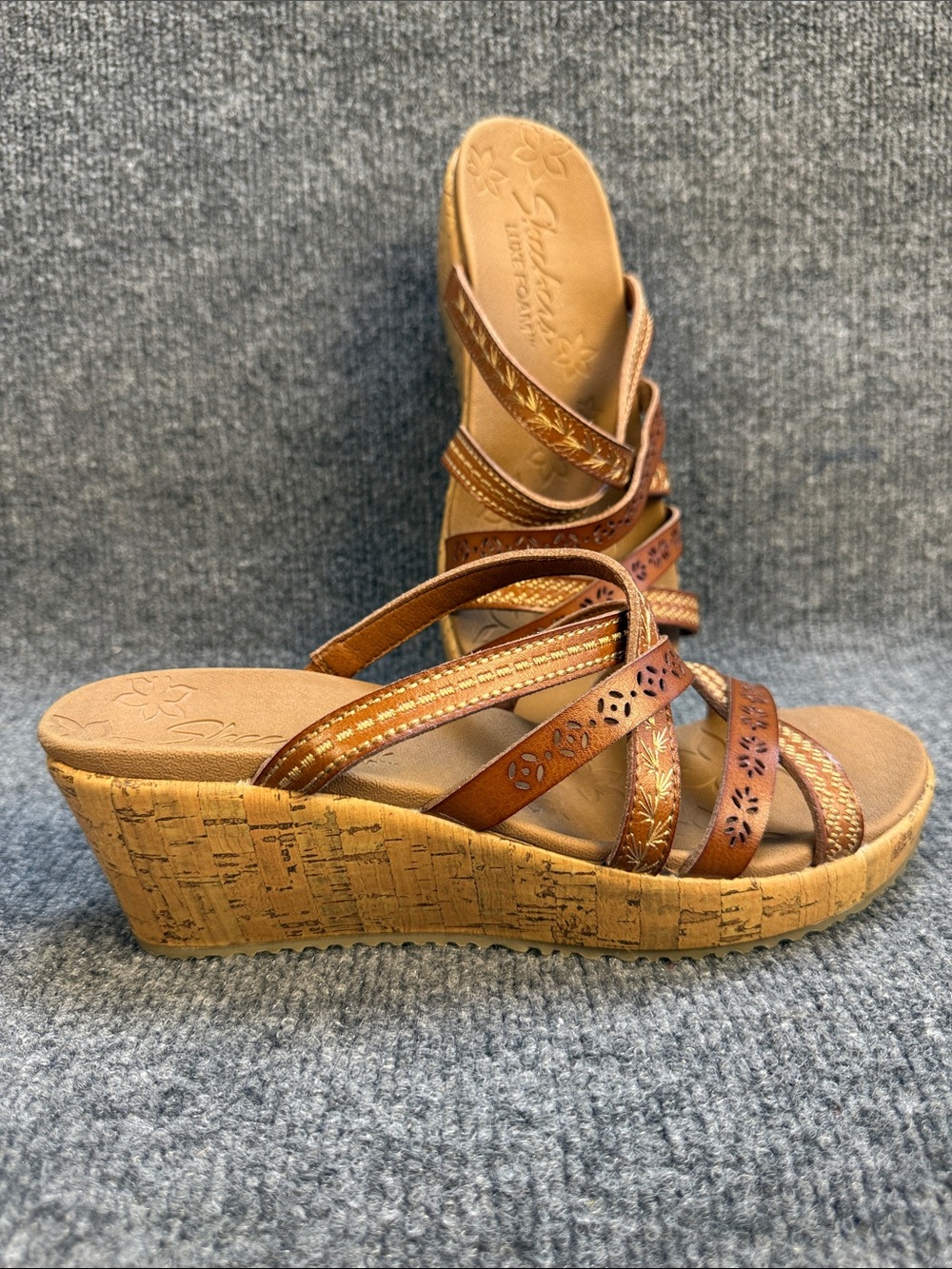 Skechers Women’s Tan/Brown Cork Wedge Sandals Size 8